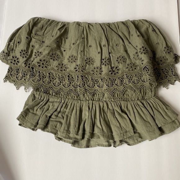 NWT American Eagle Green Strapless Eyelet Top, Medium - Picture 2 of 5